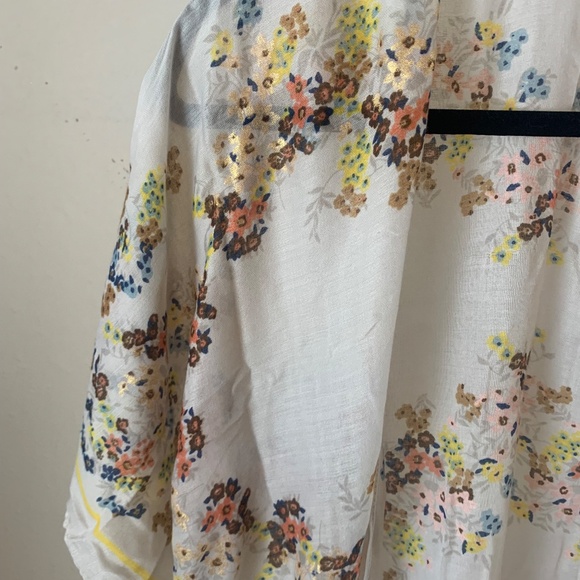 Woven‎ Heart floral kimono OSFA summer layer or swim coverup - Picture 2 of 6